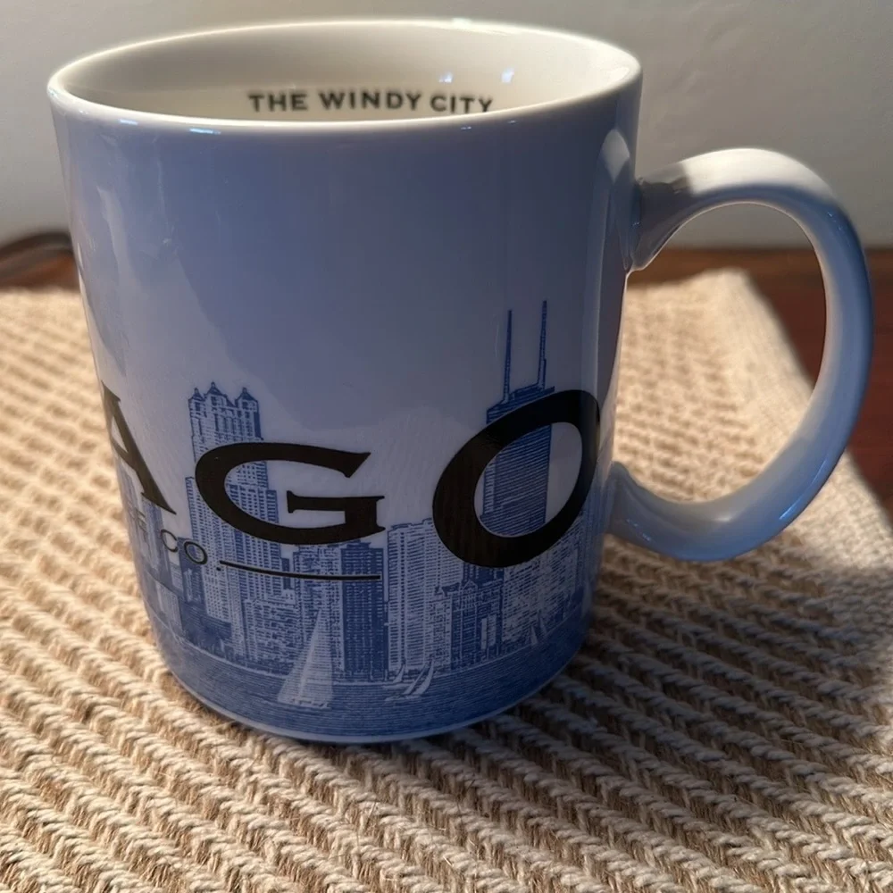 2002 Chicago Windy City Series One Starbucks Barista Mug 16 oz